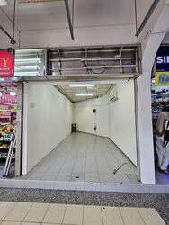 Tampines Street 21 (D18), Shop House #561505011